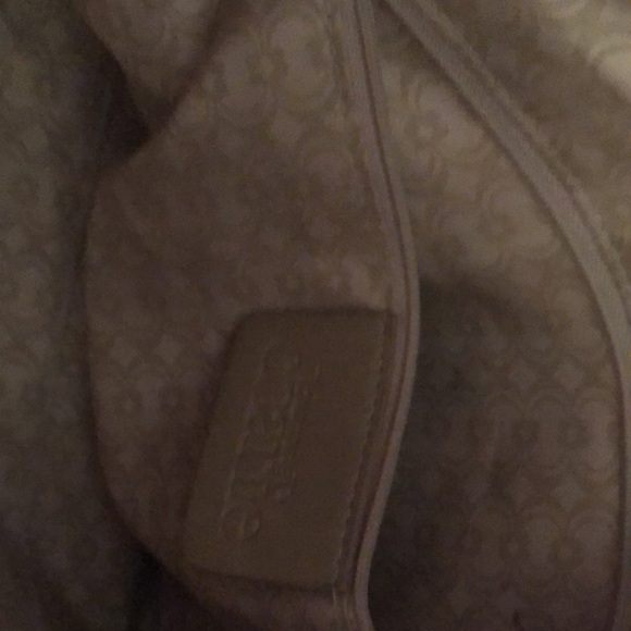 Charlie vegan leather tote - Picture 4 of 5